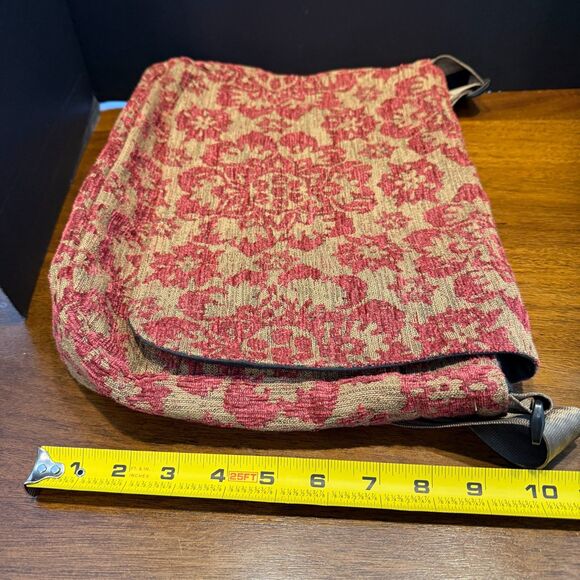 MARUCA Tapestry Crossbody Bag - Flora Red Floral Jacquard Boho Messenger - Picture 8 of 8